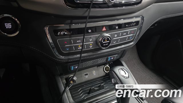 KG Mobility (SsangYong) Rexton Sports Khan Diesel 2.2 4WD Professional X (5-Link) 2019 — фото 18
