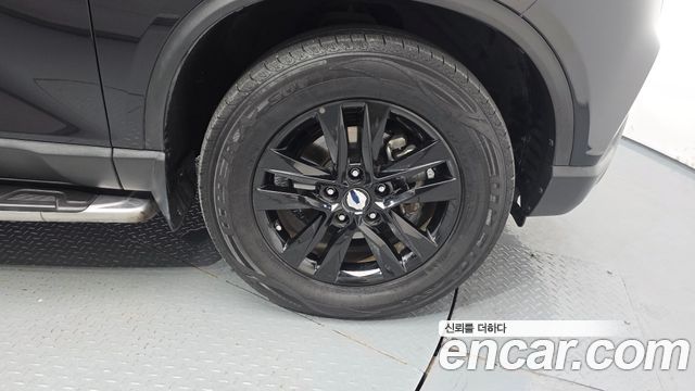 KG Mobility (SsangYong) Rexton Sports Khan Diesel 2.2 4WD Professional X (5-Link) 2019 — фото 21