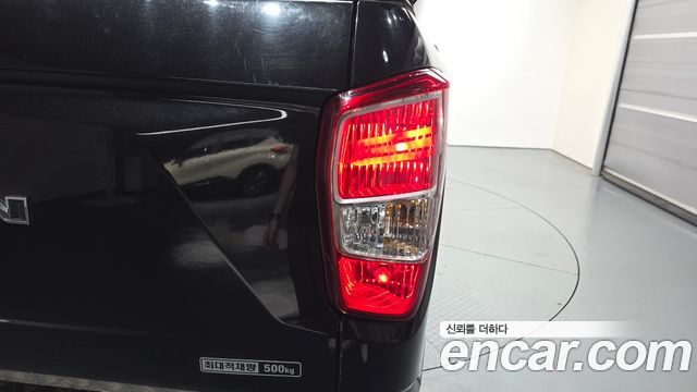 KG Mobility (SsangYong) Rexton Sports Khan Diesel 2.2 4WD Professional X (5-Link) 2019 — фото 23