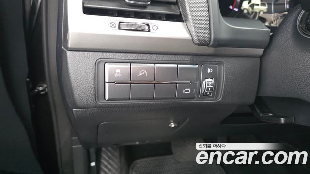 KG Mobility (SsangYong) Rexton Sports Khan Diesel 2.2 4WD Professional X (5-Link) 2019 — фото 28