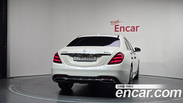 Mercedes-Benz S-Class (W222) S350 d 4MATIC AMG Line 2020 — фото 4
