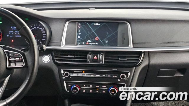 Kia K5 (II) 2.0 Prestige 2019 — фото 15