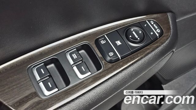 Kia K5 (II) 2.0 Prestige 2019 — фото 20