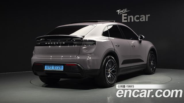 Porsche Macan EV Base 4 2025 — фото 2