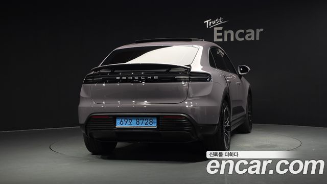 Porsche Macan EV Base 4 2025 — фото 4