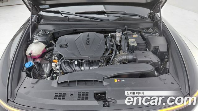 Hyundai Grandeur (GN7) 2,5 Gasoline 2WD Exclusive 2023 — фото 6