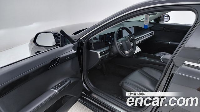 Hyundai Grandeur (GN7) 2,5 Gasoline 2WD Exclusive 2023 — фото 10