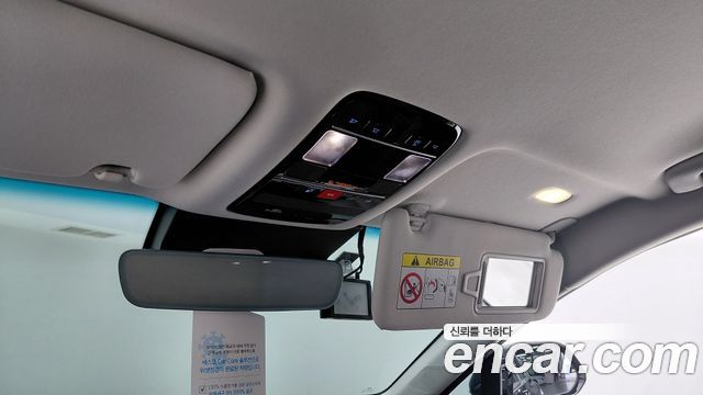 Hyundai Grandeur (GN7) 2,5 Gasoline 2WD Exclusive 2023 — фото 19