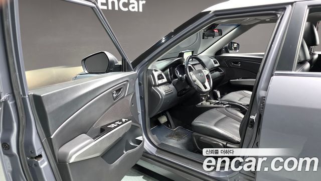 KG Mobility (SsangYong) Tivoli Diesel LX 2WD 2016 — фото 10