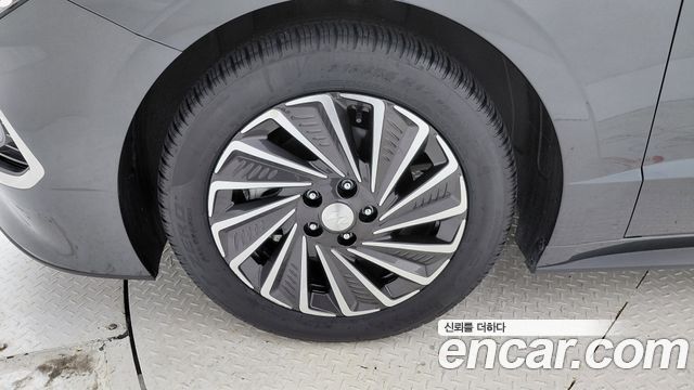 Hyundai Sonata Hybrid (DN8) Premium Plus 2023 — фото 5