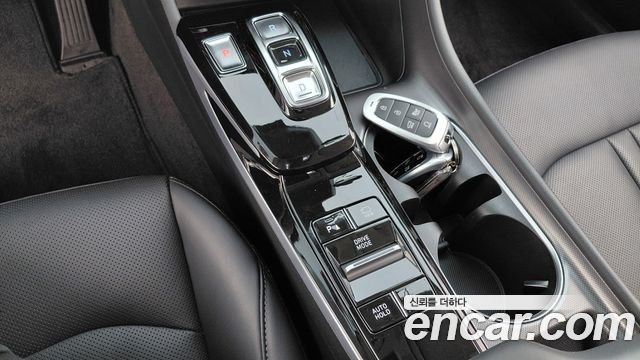 Hyundai Sonata Hybrid (DN8) Premium Plus 2023 — фото 9