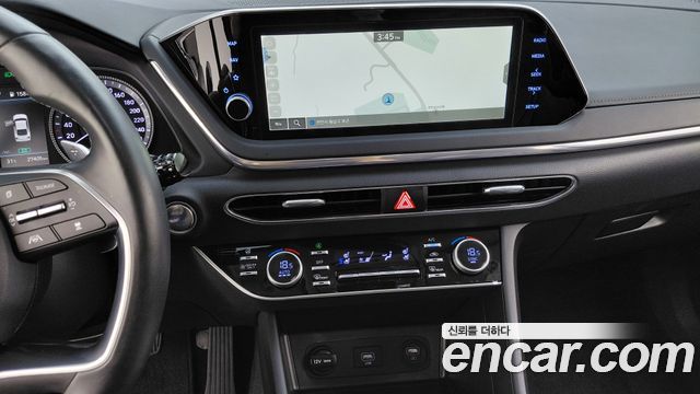Hyundai Sonata Hybrid (DN8) Premium Plus 2023 — фото 13
