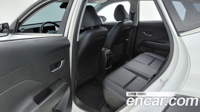 Hyundai Kona (SX2) Gasoline 1.6 Turbo 2WD Premium 2023 — фото 12