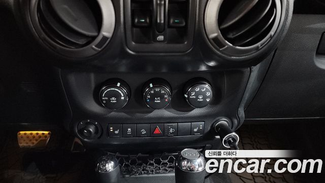 Jeep Wrangler (JK) 2.8 Diesel Moab Edition 2013 — фото 23