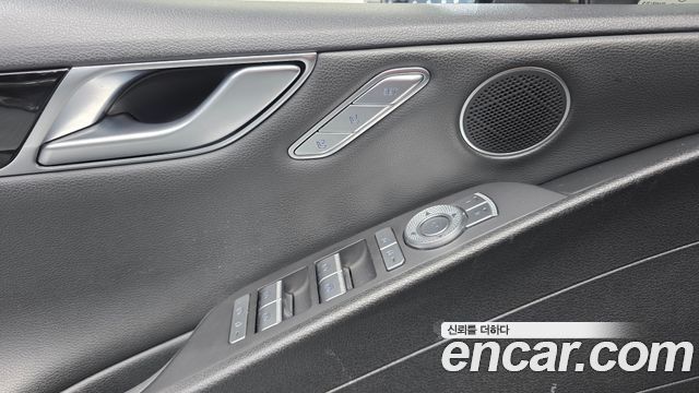 Genesis G80 (RG3) Gasoline 3.5 Turbo AWD 2021 — фото 16