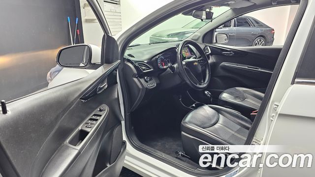 Chevrolet Spark Premier 2019 — фото 10