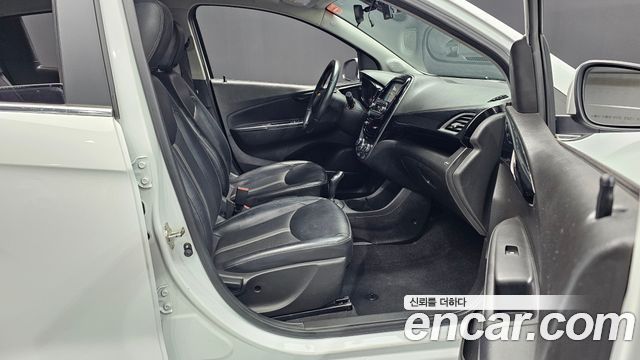 Chevrolet Spark Premier 2019 — фото 11