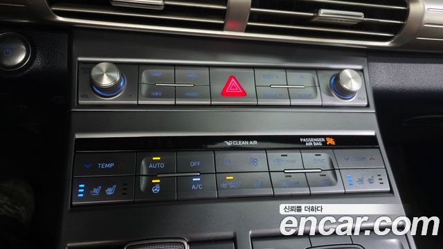 Hyundai Nexo Premium 2023 — фото 32