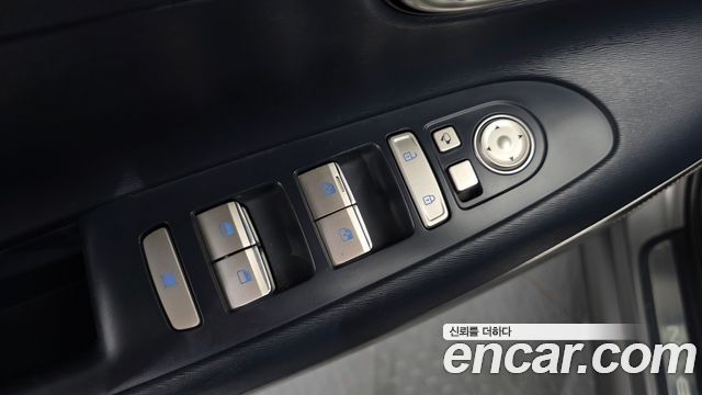 Hyundai Nexo Premium 2023 — фото 33