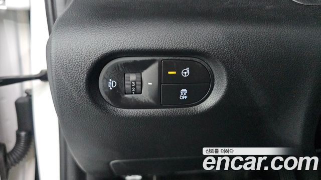 Hyundai Casper Inspiration 2023 — фото 16