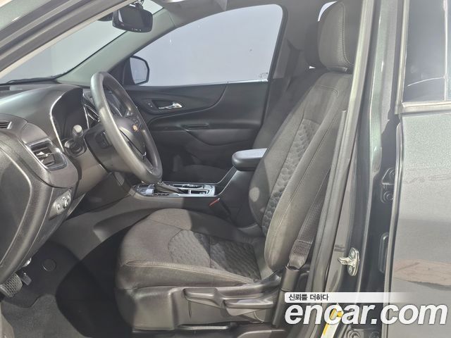 Chevrolet Equinox 2WD LS 2019 — фото 15