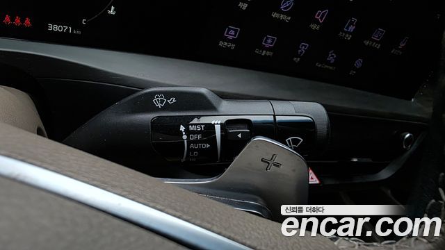 Kia K8 2.5 Gasoline 2WD Noblesse 2023 — фото 27
