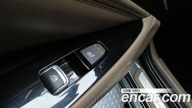 Kia K8 2.5 Gasoline 2WD Noblesse 2023 — фото 28