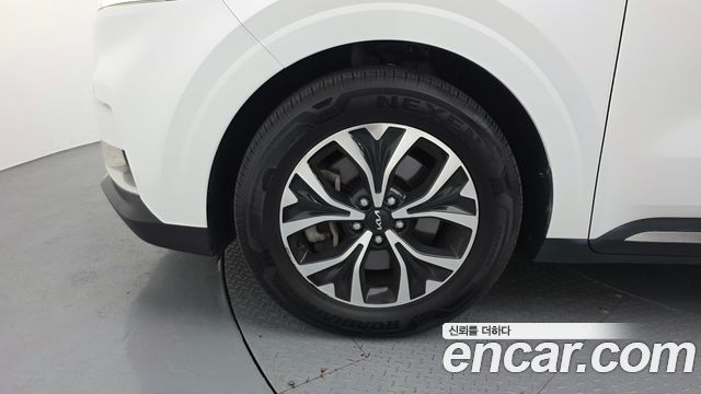 Kia Carnival (IV) Diesel 9-Seater Noblesse 2023 — фото 5