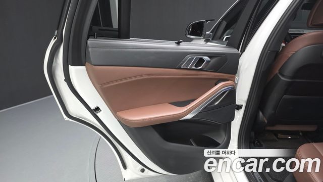 BMW X6 (G06) xDrive40i M Sport 2022 — фото 25