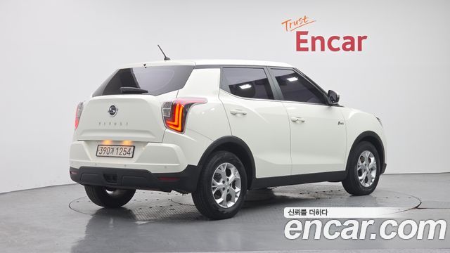 KG Mobility (SsangYong) Very New Tivoli Gasoline 1.5 2WD V1 2021 — фото 2