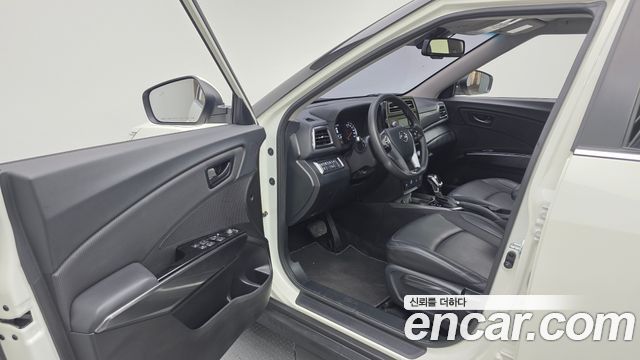 KG Mobility (SsangYong) Very New Tivoli Gasoline 1.5 2WD V1 2021 — фото 10