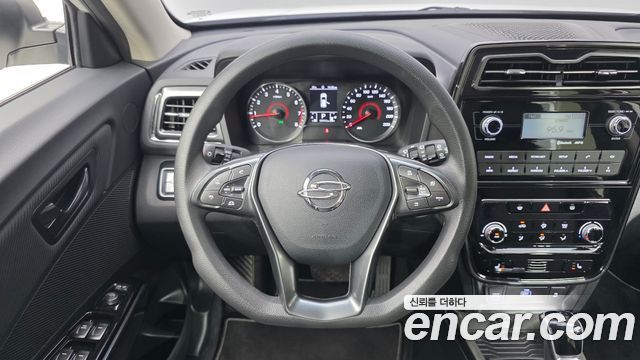 KG Mobility (SsangYong) Very New Tivoli Gasoline 1.5 2WD V1 2021 — фото 13
