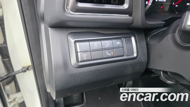 KG Mobility (SsangYong) Very New Tivoli Gasoline 1.5 2WD V1 2021 — фото 17