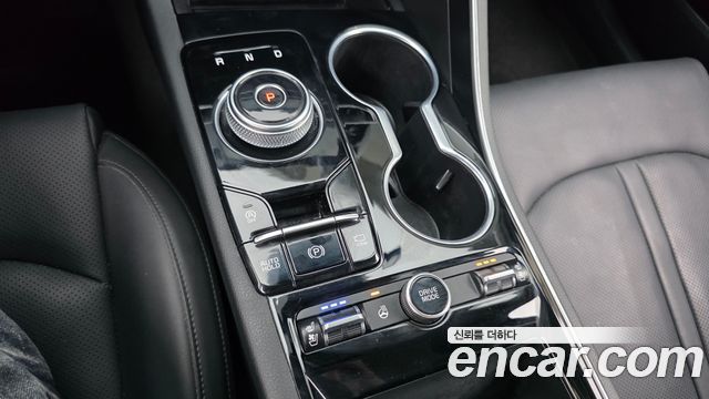 Kia K5 (III) 2.0 Prestige 2021 — фото 9