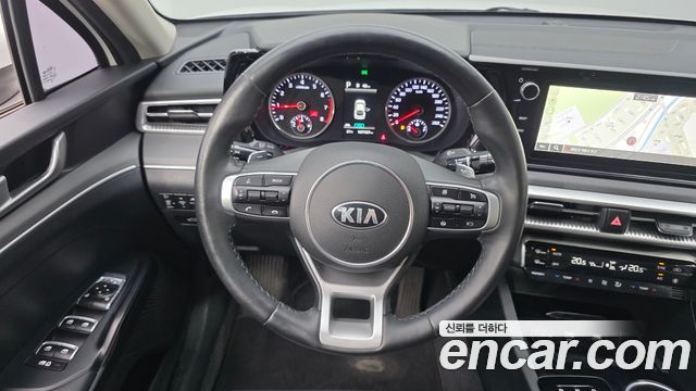 Kia K5 (III) 2.0 Prestige 2021 — фото 13
