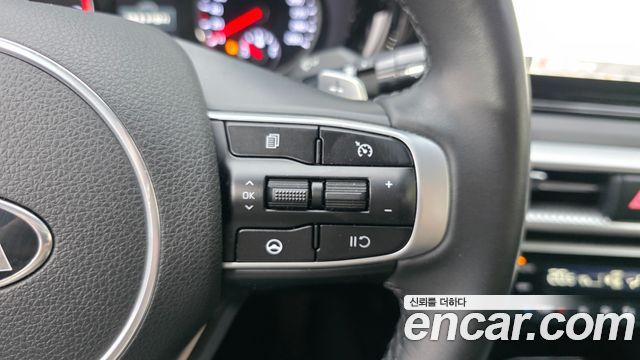 Kia K5 (III) 2.0 Prestige 2021 — фото 17