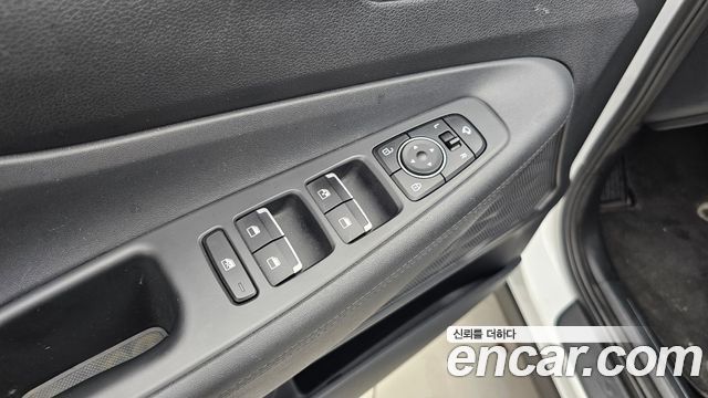 Hyundai Santa Fe Diesel 2.2 2WD Premium 2021 — фото 19