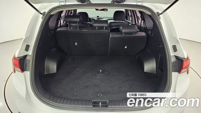 Hyundai Santa Fe Diesel 2.2 2WD Premium 2021 — фото 20