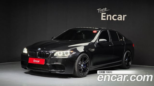 BMW M5 (F10) M5 Sedan