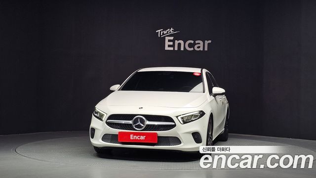 Mercedes-Benz A-Class (W177) A220 Hatchback 2021 — фото 3