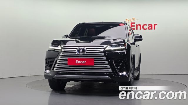Lexus LX (IV) 700h Luxury 2025 — фото 3