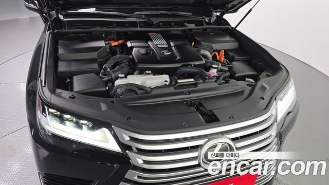 Lexus LX (IV) 700h Luxury 2025 — фото 6