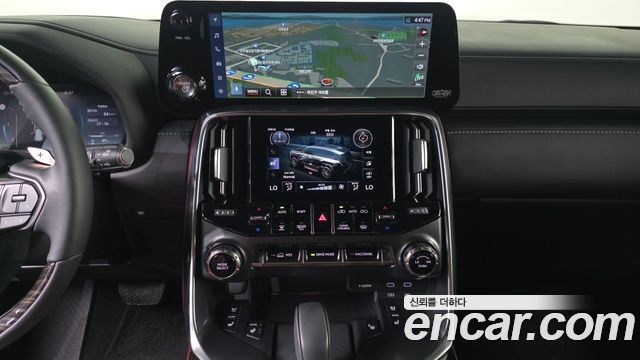 Lexus LX (IV) 700h Luxury 2025 — фото 13