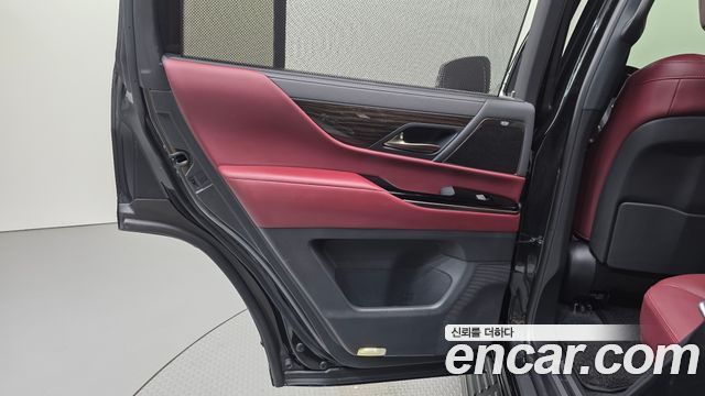Lexus LX (IV) 700h Luxury 2025 — фото 25