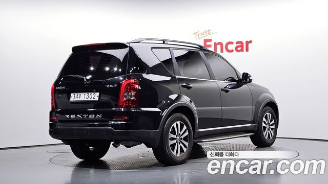 KG Mobility (SsangYong) Rexton W 2.0 4WD RX7 Luxury 2013 — фото 2