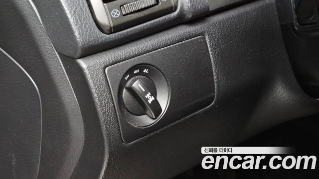 KG Mobility (SsangYong) Rexton W 2.0 4WD RX7 Luxury 2013 — фото 14