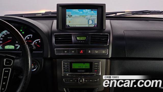 KG Mobility (SsangYong) Rexton W 2.0 4WD RX7 Luxury 2013 — фото 15