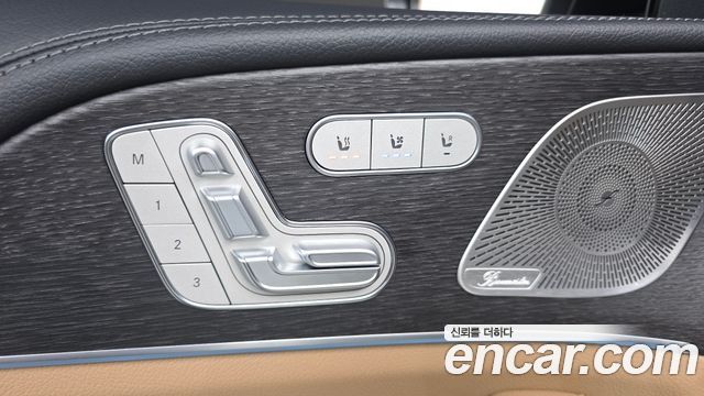 Mercedes-Benz GLS-Class (X167) GLS450 4MATIC 2025 — фото 32