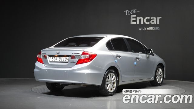 Honda Civic 1.8 EX 9th 2012 — фото 2
