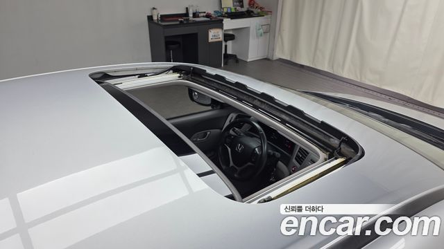 Honda Civic 1.8 EX 9th 2012 — фото 19